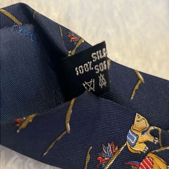 Salvatore Ferragamo Elephant Print Silk Tie - Picture 10 of 10